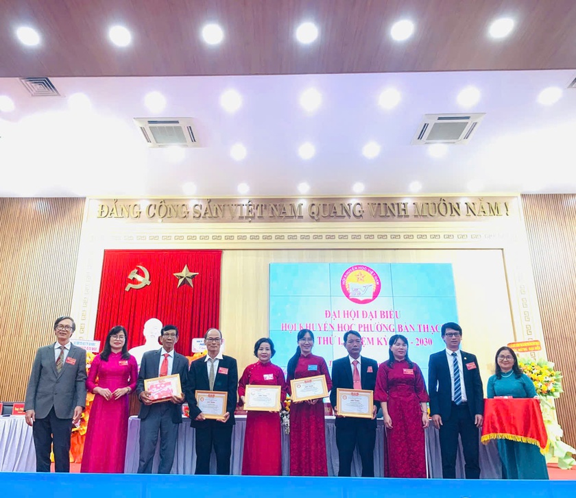 Phường B&agrave;n Thạch, Đ&agrave; Nẵng tổ chức Đại hội đại biểu Hội Khuyến học nhiệm kỳ 2025-2030 - Ảnh 5.