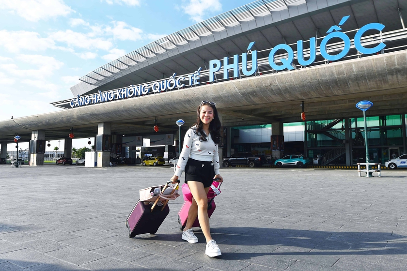 Cảng h&agrave;ng kh&ocirc;ng quốc tế Ph&uacute; Quốc triển khai thu ph&iacute; kh&ocirc;ng dừng ePass- Ảnh 3.