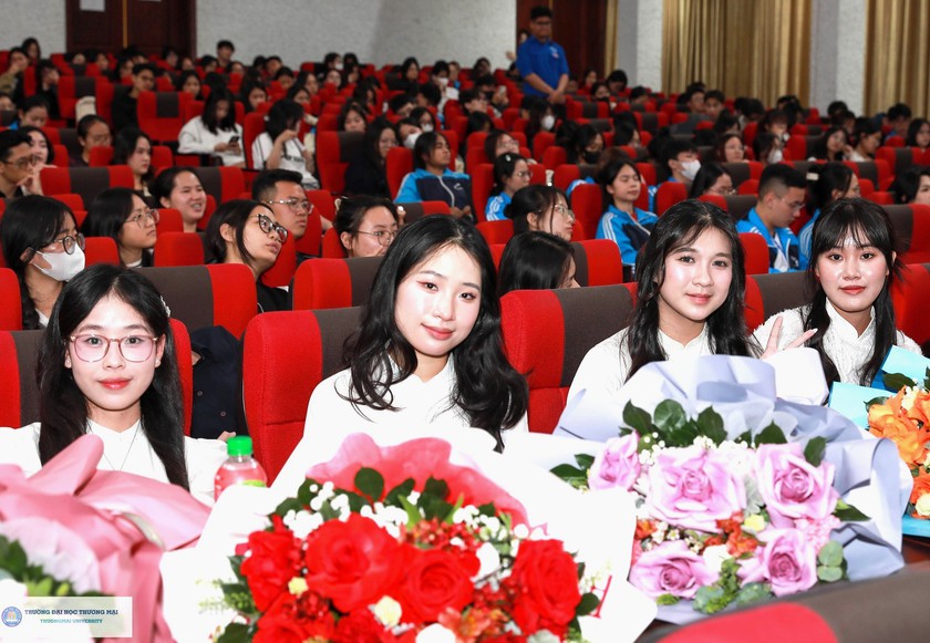 Đại học Thương mại mở 6 chuy&ecirc;n ng&agrave;nh mới li&ecirc;n quan đến khoa học m&aacute;y t&iacute;nh, kinh tế số - Ảnh 1.