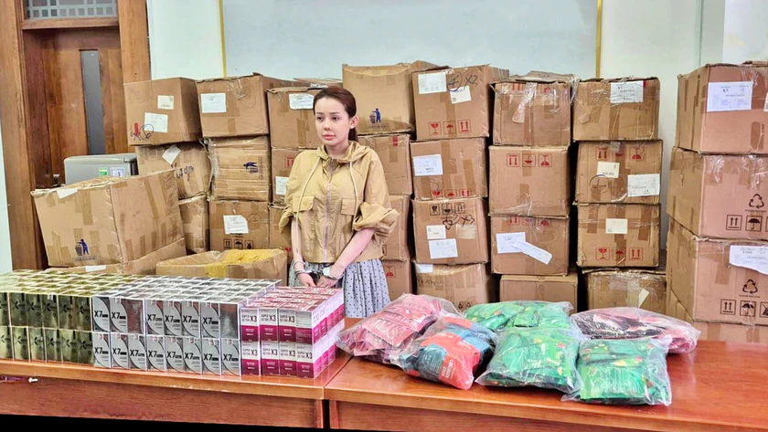 3 đối tượng cung cấp thực phẩm giảm c&acirc;n chứa chất cấm cho V&otilde; Thị Ngọc Ng&acirc;n (Ng&acirc;n 98) bị khởi tố - Ảnh 2.