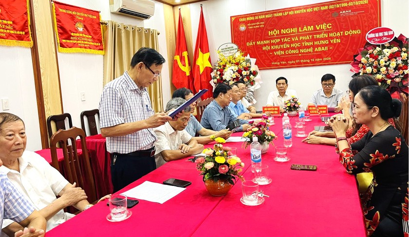 Hội Khuyến học Hưng Y&ecirc;n tăng cường đẩy mạnh chuyển đổi số v&agrave; ứng dụng AI - Ảnh 3.