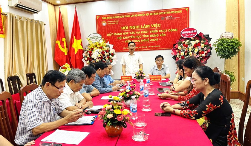 Hội Khuyến học Hưng Y&ecirc;n tăng cường đẩy mạnh chuyển đổi số v&agrave; ứng dụng AI - Ảnh 1.