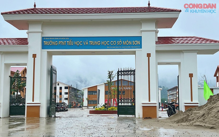 Nghệ An th&ocirc;ng tin về tiến độ x&acirc;y dựng 10 trường phổ th&ocirc;ng nội tr&uacute; li&ecirc;n cấp - Ảnh 1.