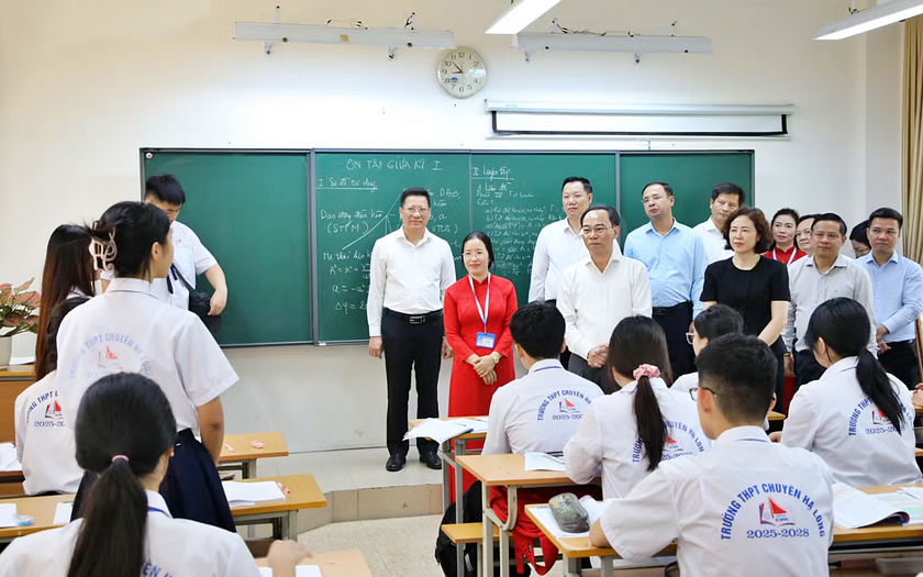 Quảng Ninh, phải gắn kết chặt chẽ việc ph&aacute;t triển c&aacute;c cơ sở gi&aacute;o dục với thị trường việc l&agrave;m - Ảnh 3.