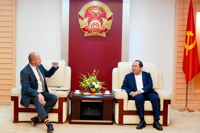 Việt Nam th&uacute;c đẩy hợp t&aacute;c với Ph&aacute;p ph&aacute;t triển c&ocirc;ng nghệ lượng tử - Ảnh 2.