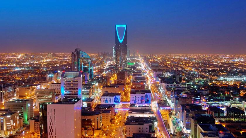 Điểm đến "dẫn đầu cuộc c&aacute;ch mạng du lịch Trung Đ&ocirc;ng" Arab Saudi r&uacute;ng động sau loạt vụ tấn c&ocirc;ng s&acirc;n bay - Ảnh 1.