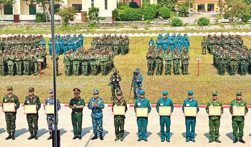 Gần 3.000 c&aacute;n bộ, chiến sĩ diễn tập chiến thuật ph&ograve;ng kh&ocirc;ng - Ảnh 1.