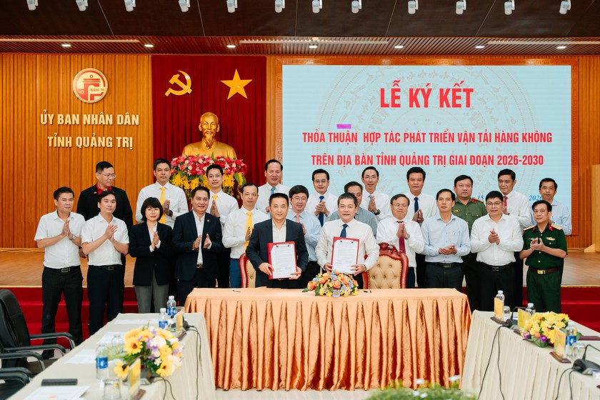 Cảng h&agrave;ng kh&ocirc;ng Quảng Trị thực hiện chuyến bay kỹ thuật đầu ti&ecirc;n  - Ảnh 5.
