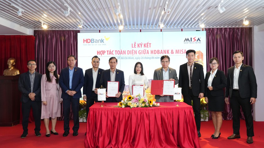 HDBank mở rộng giải ph&aacute;p t&agrave;i ch&iacute;nh to&agrave;n diện, đồng h&agrave;nh doanh nghiệp tăng trưởng bền vững - Ảnh 1.