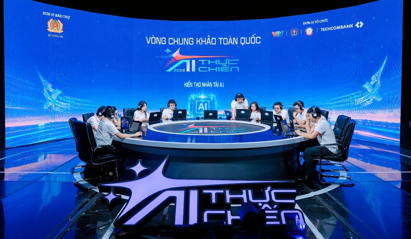 Gần 1.000 hồ sơ, 100 đội xuất sắc: AI Thực Chiến mùa 2 khẳng định sức hút của sân chơi AI quy mô quốc gia - Ảnh 2.