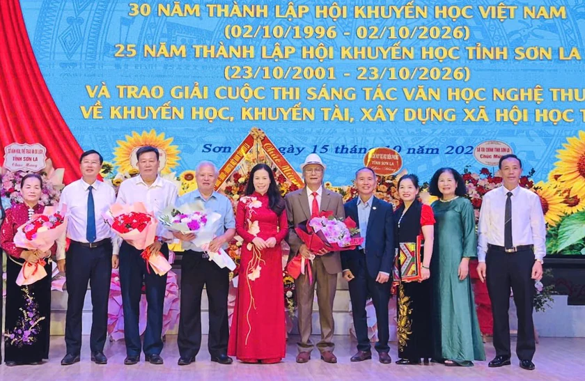 Hội Khuyến học tỉnh Sơn La 25 năm thắp sáng ngọn lửa tri thức, xây dựng xã hội học tập - Ảnh 2.