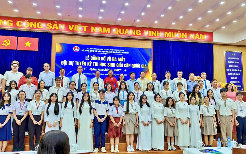 Thành phố Hồ Chí Minh đặt mục tiêu giành giải học sinh giỏi khu vực, quốc tế - Ảnh 1.