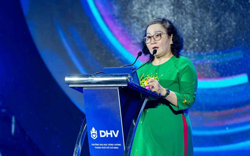 Trường Đại học H&ugrave;ng Vương tổ chức hội trại ch&agrave;o mừng năm học 2026-2027 chủ đề "Khởi đầu toả s&aacute;ng" - Ảnh 1.