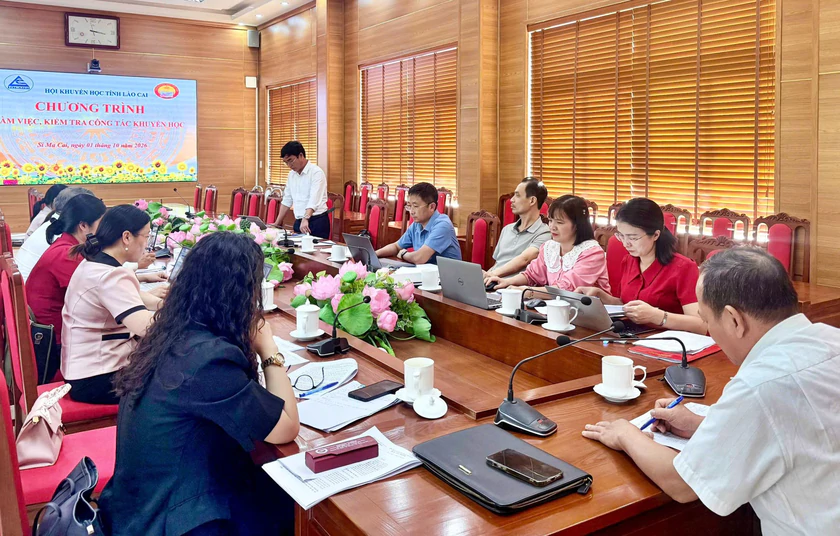 Hội Khuyến học Lào Cai kiểm tra công tác khuyến học tại các xã Tả Củ Tỷ, Bắc Hà, Si Ma Cai - Ảnh 3.