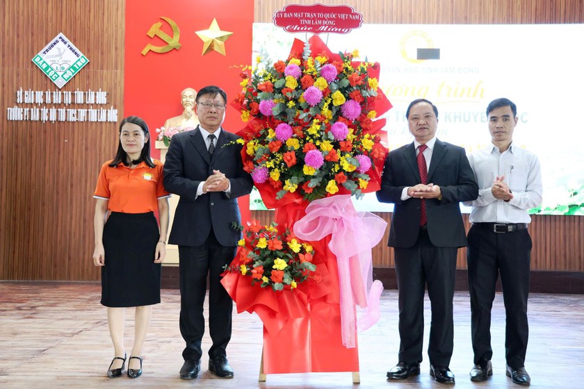 Hội Khuyến học L&acirc;m Đồng 26 năm vun đắp sự nghiệp khuyến học, khuyến t&agrave;i, x&acirc;y dựng x&atilde; hội học tập - Ảnh 1.