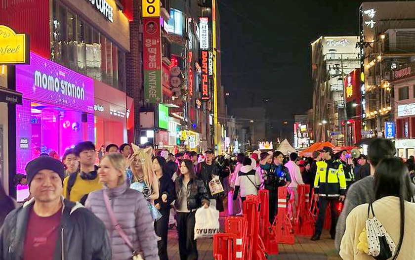 Du lịch m&ugrave;a Halloween: H&agrave;n Quốc n&oacute;i kh&ocirc;ng với "b&oacute;ng ma" thảm họa Itaewon - Ảnh 5.