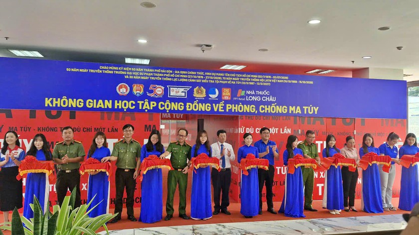 Kh&aacute;nh th&agrave;nh kh&ocirc;ng gian học tập cộng đồng về ph&ograve;ng, chống ma t&uacute;y tại Trường Đại học Sư phạm Th&agrave;nh phố Hồ Ch&iacute; Minh - Ảnh 1.