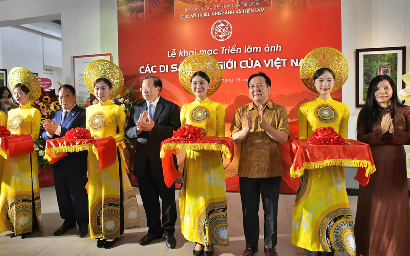 Triển l&atilde;m ảnh "C&aacute;c di sản thế giới của Việt Nam" - Ảnh 1.