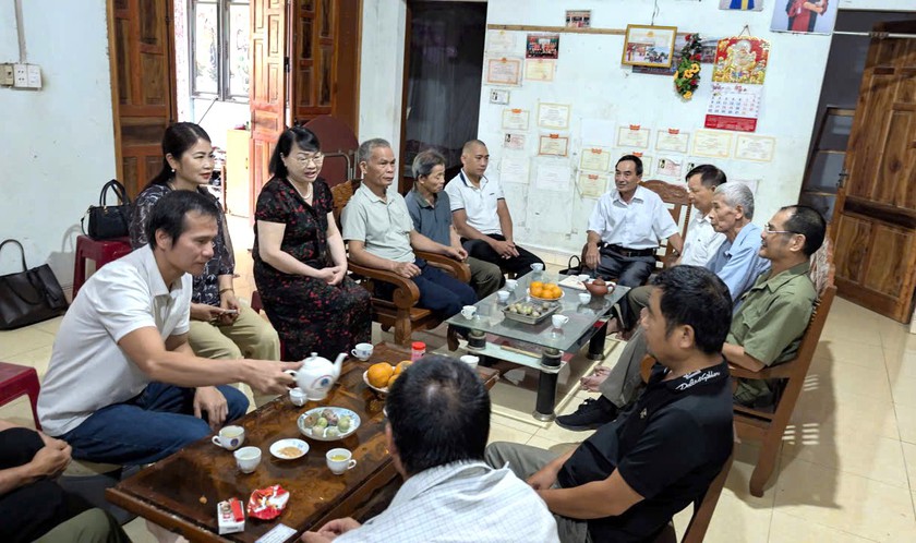 D&ograve;ng họ Đ&agrave;m &Iacute;ch (Cao Bằng) hơn 300 năm giữ g&igrave;n nếp nh&agrave;, nối d&agrave;i truyền thống khuyến học - Ảnh 2.