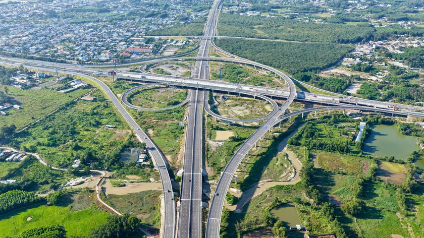 Đảm bảo hoạt động khai th&aacute;c Cảng h&agrave;ng kh&ocirc;ng quốc tế Long Th&agrave;nh - Ảnh 1.