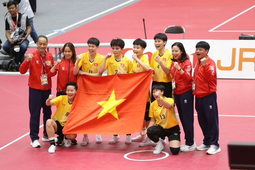 Việt Nam vượt Singapore, thăng hạng trong ASIAD 2026, cơ hội có thêm huy chương ngày thi đấu cuối - Ảnh 1.
