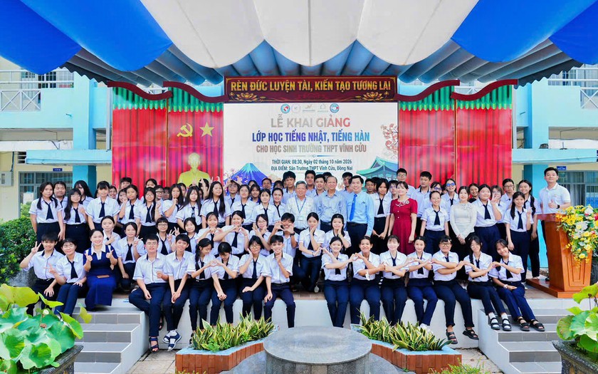 Học sinh Trường THPT Vĩnh Cửu c&oacute; th&ecirc;m cơ hội học tiếng Nhật, tiếng H&agrave;n tại Đồng Nai - Ảnh 2.