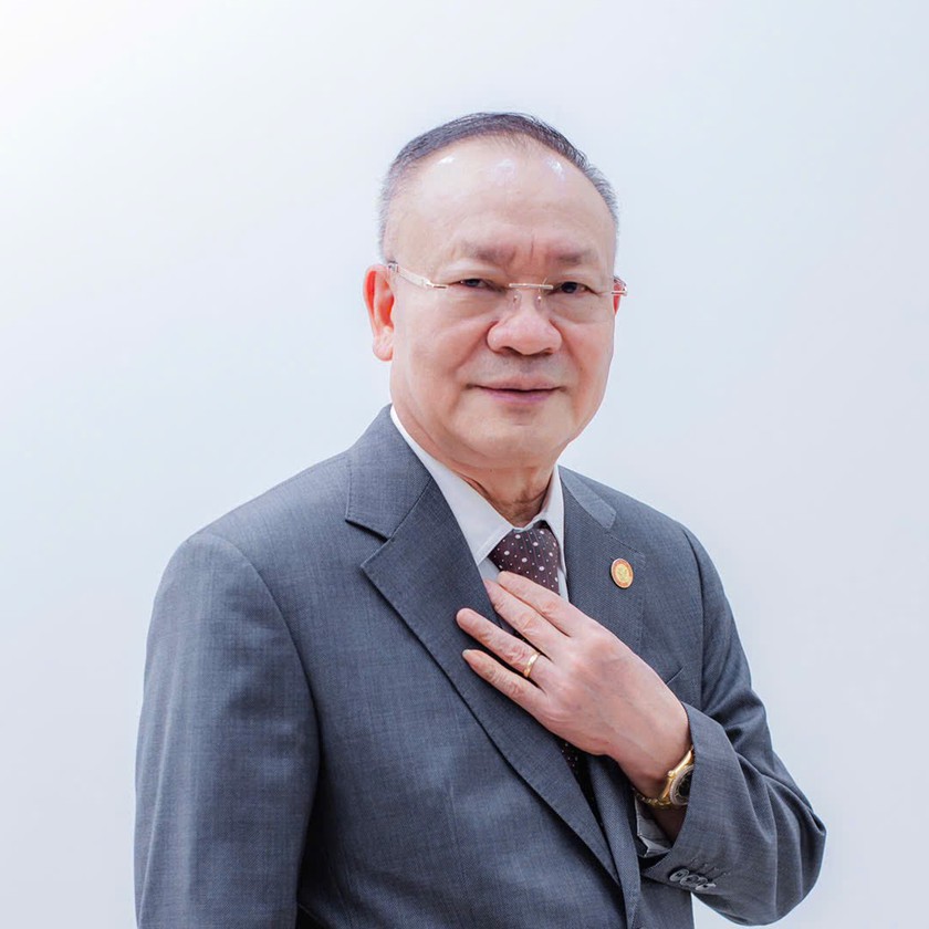 Anh h&ugrave;ng Lao động trọn một đời tự học, s&aacute;ng tạo v&agrave; phụng sự cộng đồng - Ảnh 2.
