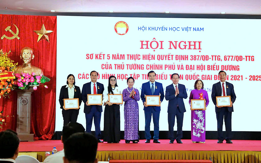 Hội Khuyến học Việt Nam x&acirc;y dựng x&atilde; hội học tập thực chất với c&aacute;c gương học tập ti&ecirc;u biểu - Ảnh 6.