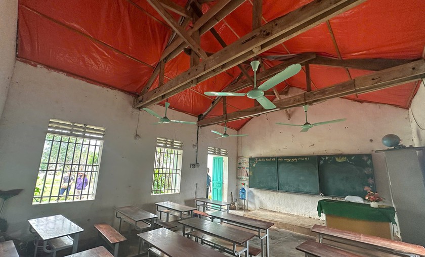 Nhiều phụ huynh đồng thuận đưa con đến Trường Tiểu học Quỳnh Tam - Ảnh 3.
