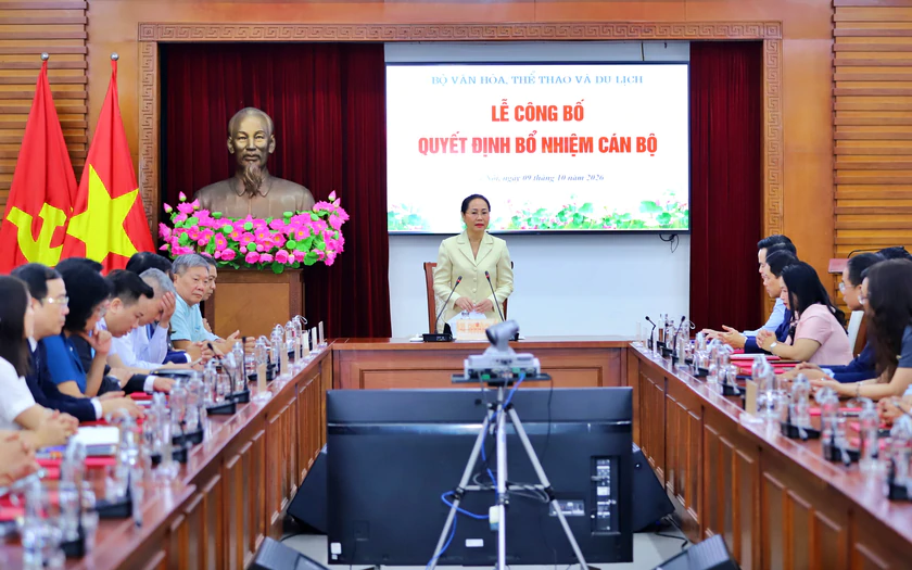 Bộ Văn ho&aacute;, Thể thao v&agrave; Du lịch c&ocirc;ng bố c&aacute;c quyết định bổ nhiệm c&aacute;n bộ - Ảnh 1.