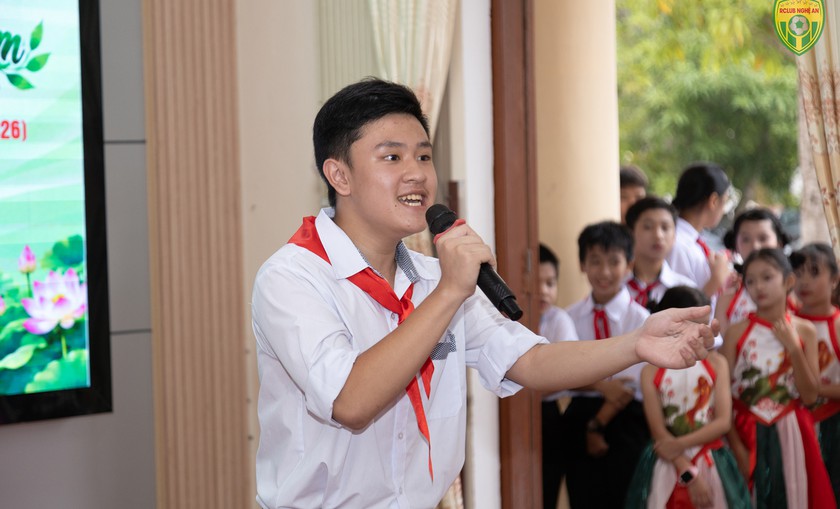Ra mắt c&acirc;u lạc bộ d&acirc;n ca V&iacute;, Giặm tr&ecirc;n qu&ecirc; hương B&aacute;c Hồ - Ảnh 7.