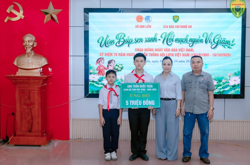 Ra mắt c&acirc;u lạc bộ d&acirc;n ca V&iacute;, Giặm tr&ecirc;n qu&ecirc; hương B&aacute;c Hồ - Ảnh 12.