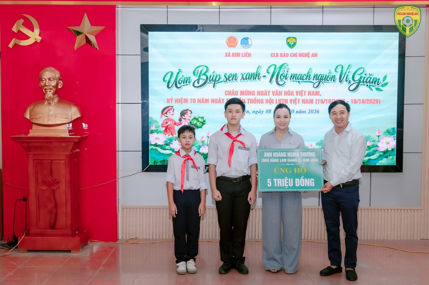 Ra mắt c&acirc;u lạc bộ d&acirc;n ca V&iacute;, Giặm tr&ecirc;n qu&ecirc; hương B&aacute;c Hồ - Ảnh 9.
