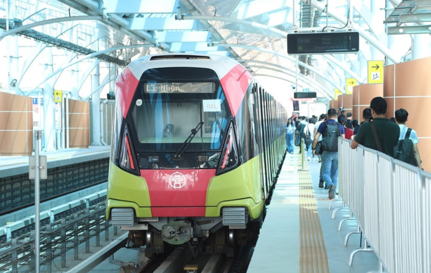 Khách đi metro Hà Nội cần định danh, xác thực điện tử - Ảnh 1.