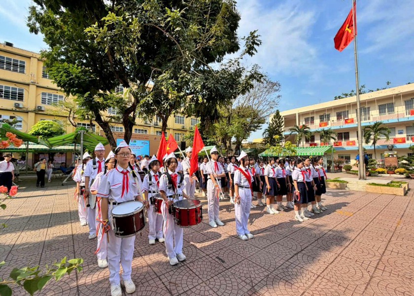 Trường Trung học cơ sở Trần Văn Quang đạt th&agrave;nh t&iacute;ch cao tại Hội thi Nghi thức Đội - Ảnh 9.