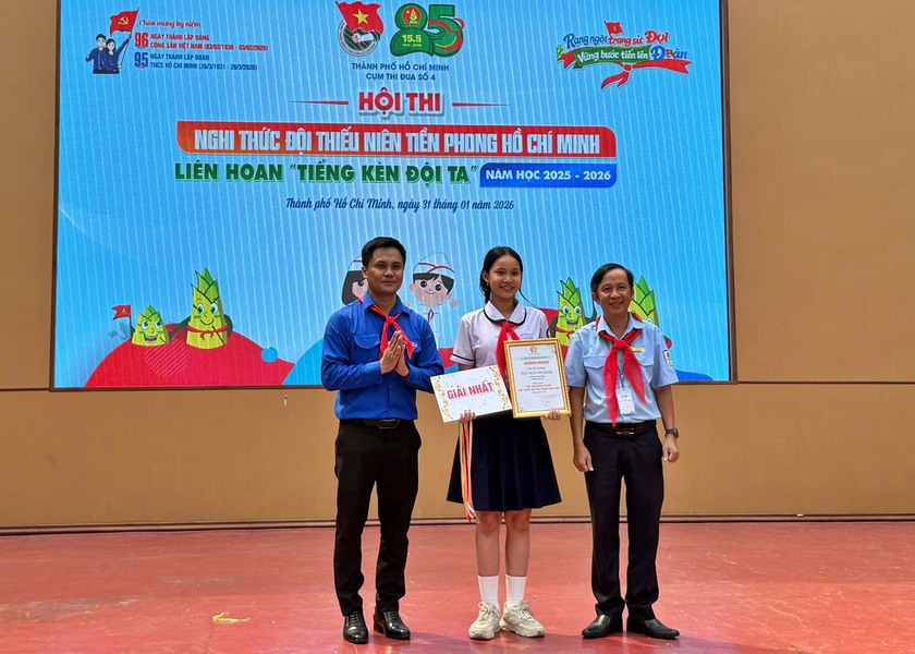 Trường Trung học cơ sở Trần Văn Quang đạt th&agrave;nh t&iacute;ch cao tại Hội thi Nghi thức Đội - Ảnh 5.