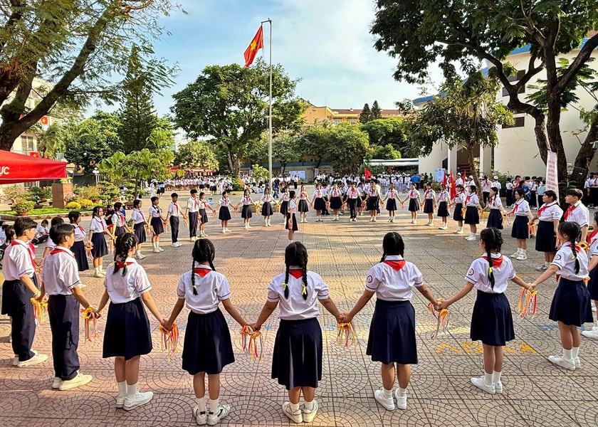 Trường Trung học cơ sở Trần Văn Quang đạt th&agrave;nh t&iacute;ch cao tại Hội thi Nghi thức Đội - Ảnh 4.