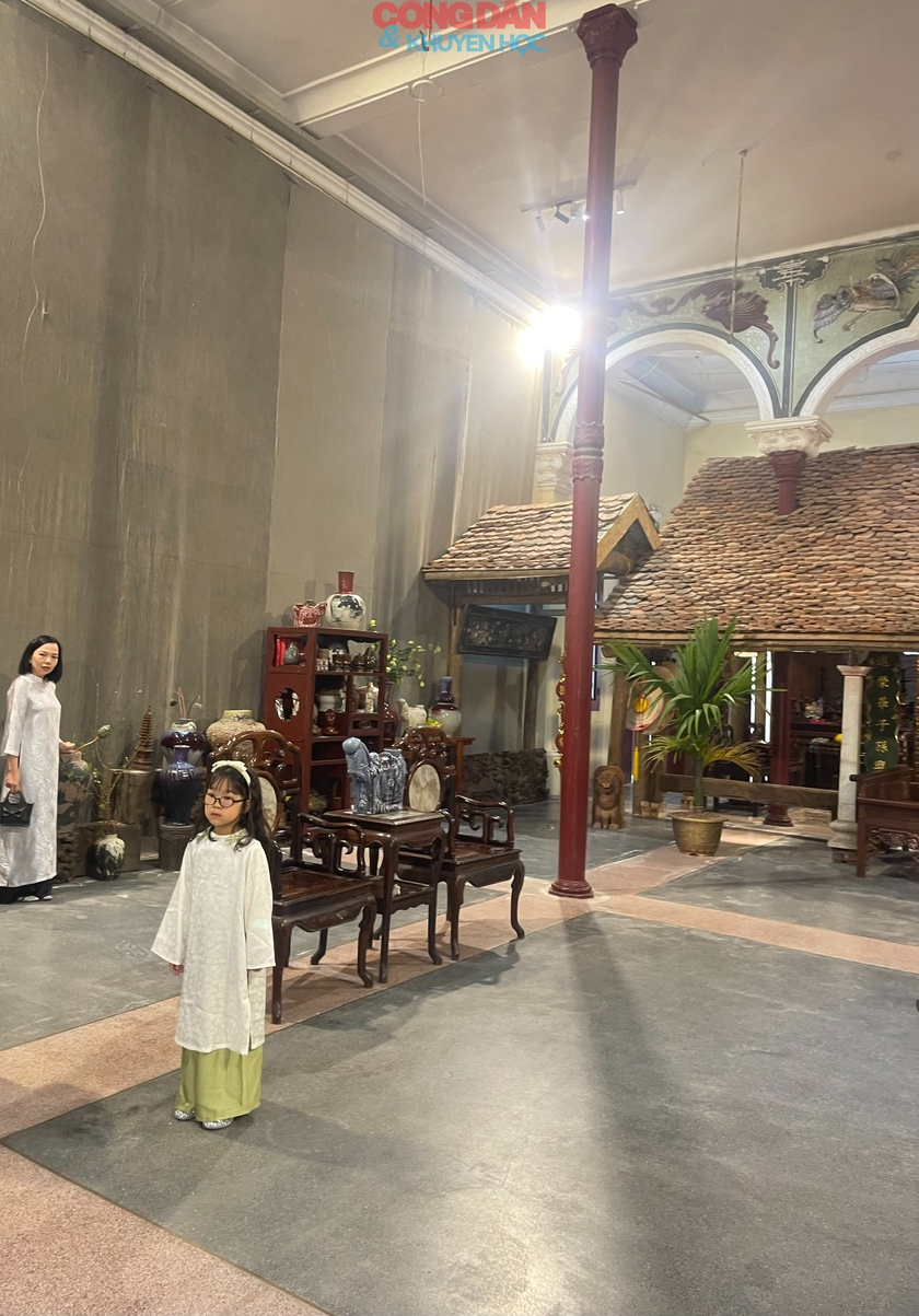 M&ugrave;ng 3 Tết: Người d&acirc;n n&ocirc; nức du xu&acirc;n, c&aacute;c điểm đến văn h&oacute;a H&agrave; Nội đ&oacute;n đ&ocirc;ng đảo du kh&aacute;ch- Ảnh 6.