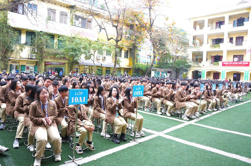 Thi lớp 10 năm 2026: Chi tiết quy định cộng điểm ưu tiên và môn thi thứ ba - Ảnh 1.