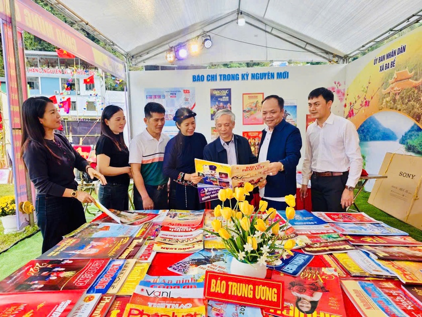 Hội B&aacute;o Xu&acirc;n B&iacute;nh Ngọ tỉnh Th&aacute;i Nguy&ecirc;n 2026: Kết nối b&aacute;o ch&iacute; với d&ograve;ng chảy văn h&oacute;a truyền thống - Ảnh 6.