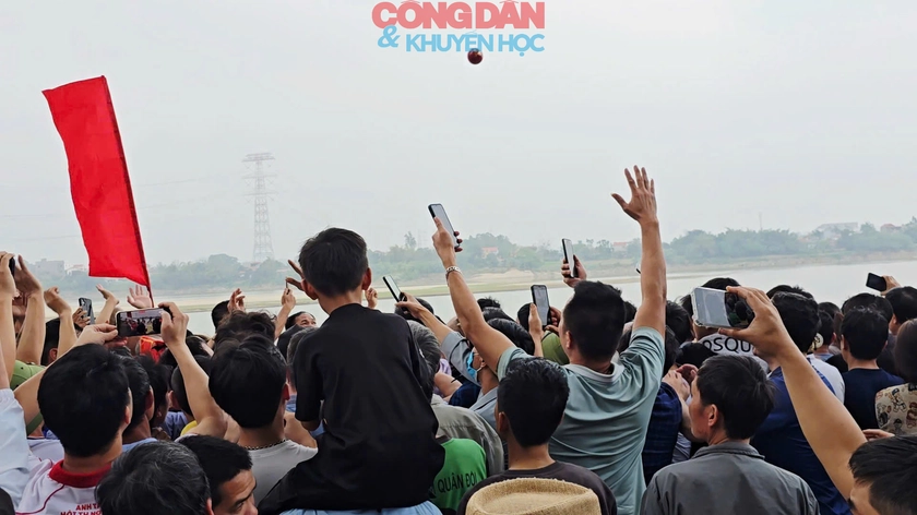 Sau 19 năm, một lễ hội d&acirc;n gian được kh&ocirc;i phục lại ở Ph&uacute; Thọ: Sức sống mới từ sự trao truyền thế hệ - Ảnh 13.