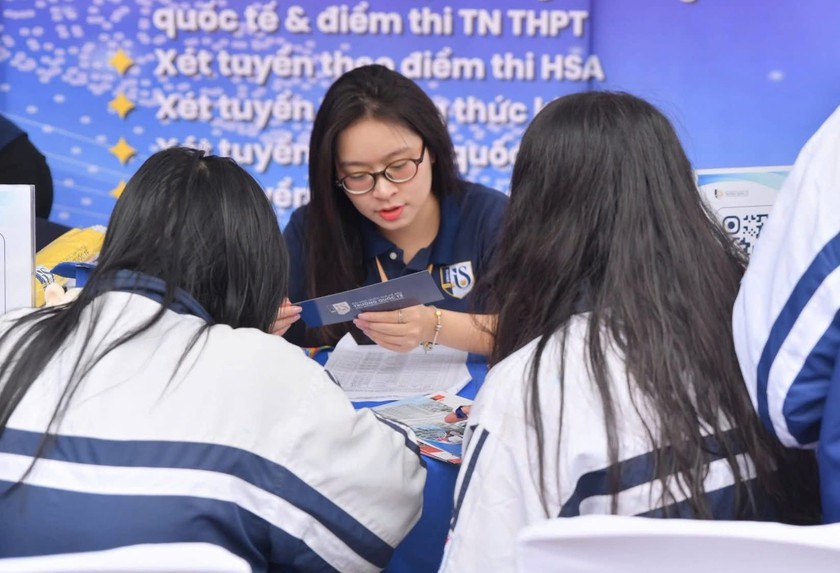 Kỳ thi tốt nghiệp trung học phổ th&ocirc;ng năm 2026: Những điều chỉnh quan trọng th&iacute; sinh cần biết - Ảnh 1.
