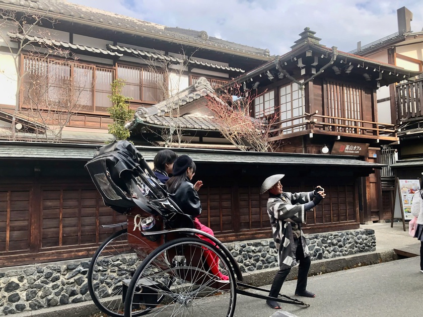 Du xu&acirc;n Nhật Bản: Từ c&aacute;c điểm đến ng&ocirc;i sao đang l&ecirc;n tới bộ sưu tập g&oacute;c nh&igrave;n n&uacute;i thi&ecirc;ng Ph&uacute; Sĩ - Ảnh 4.