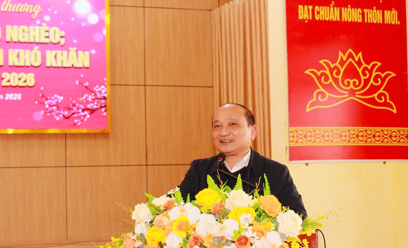 Hội Khuyến học Nghệ An cùng doanh nghiệp trao quà 'Tết sum vầy - Xuân yêu thương' - Ảnh 4.