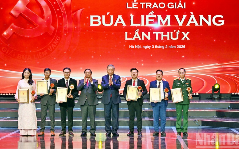Tuy&ecirc;n dương B&iacute; thư chi bộ xuất sắc v&agrave; trao giải B&uacute;a liềm V&agrave;ng lần thứ X - Ảnh 1.