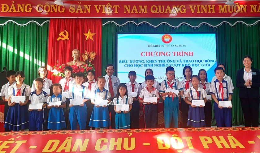 Đại hội Hội Khuyến học x&atilde; Xu&acirc;n An (Gia Lai) lần thứ I: Dấu mốc mới cho phong tr&agrave;o học tập địa phương - Ảnh 3.