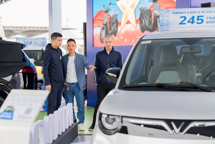 VinFast Minio Green - &ldquo;Mỏ v&agrave;ng&rdquo; mới cho d&acirc;n kinh doanh vận tải đ&ocirc; thị- Ảnh 1.