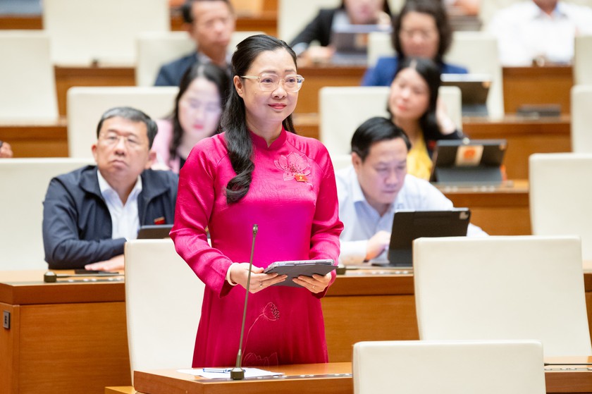 Bổ nhiệm Ph&oacute; Chủ tịch Uỷ ban nh&acirc;n d&acirc;n tỉnh Vĩnh Long l&agrave;m Thứ trưởng Bộ Gi&aacute;o dục v&agrave; Đ&agrave;o tạo - Ảnh 1.