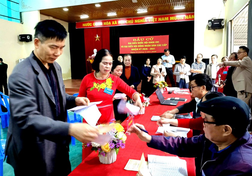 Phường L&agrave;o Cai vận h&agrave;nh thử nghiệm khai mạc bầu cử - Ảnh 4.