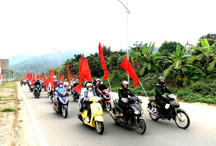L&atilde;nh đạo phường L&agrave;o Cai diễu h&agrave;nh cổ động tuy&ecirc;n truyền bầu cử  - Ảnh 5.